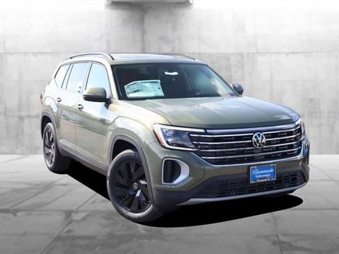 New 2026 Volkswagen Atlas SE AWD/4WD image 2