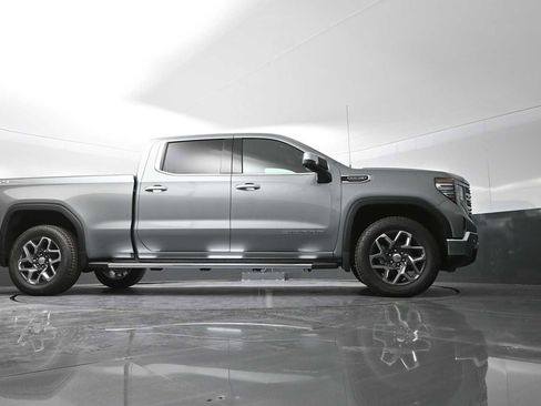 New 2026 GMC Sierra 1500 SLT w/ SLT Premium Plus Package image 39