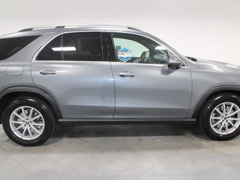 Used 2024 Mercedes-Benz GLE 450e 4MATIC image 11