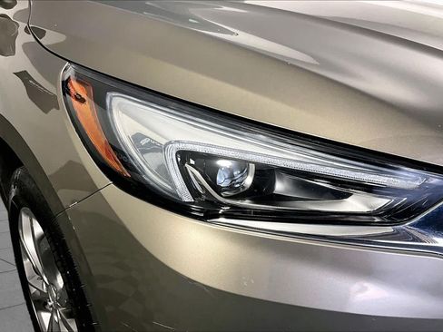 Used 2020 Buick Enclave Avenir w/ Avenir Technology Package FWD image 26