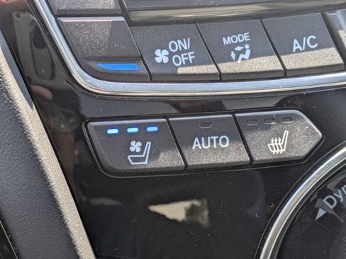 Used 2023 Acura RDX w/ Advance Package FWD image 30