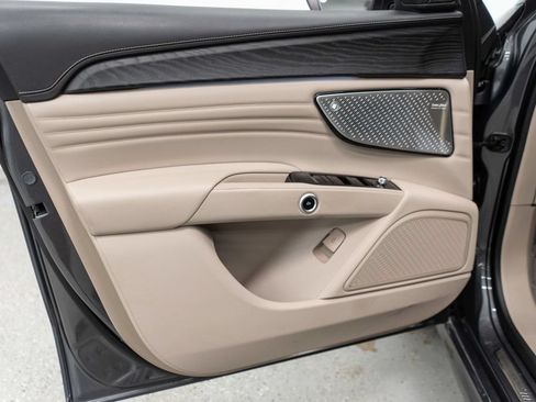 Used 2023 Maserati Grecale GT AWD/4WD image 14