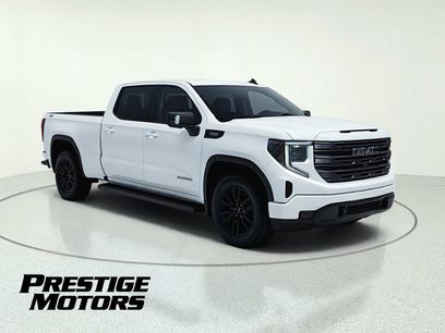 Used 2022 GMC Sierra 1500 Elevation w/ Elevation Premium Package