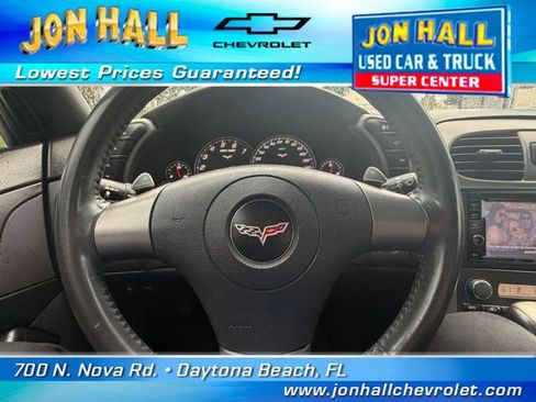 Used 2006 Chevrolet Corvette Coupe w/ Preferred Equipment Group RWD image 23