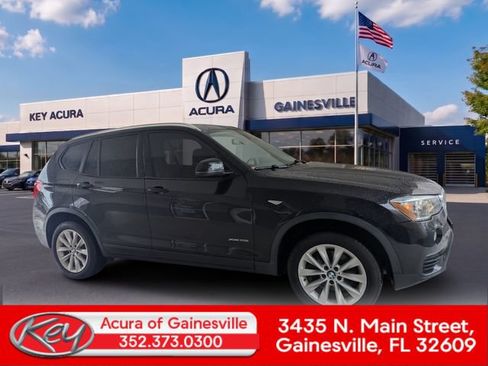 Used 2017 BMW X3 xDrive28i AWD/4WD image 1