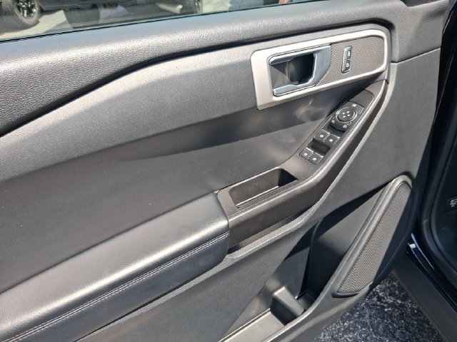 Used 2020 Ford Explorer 2WD image 12