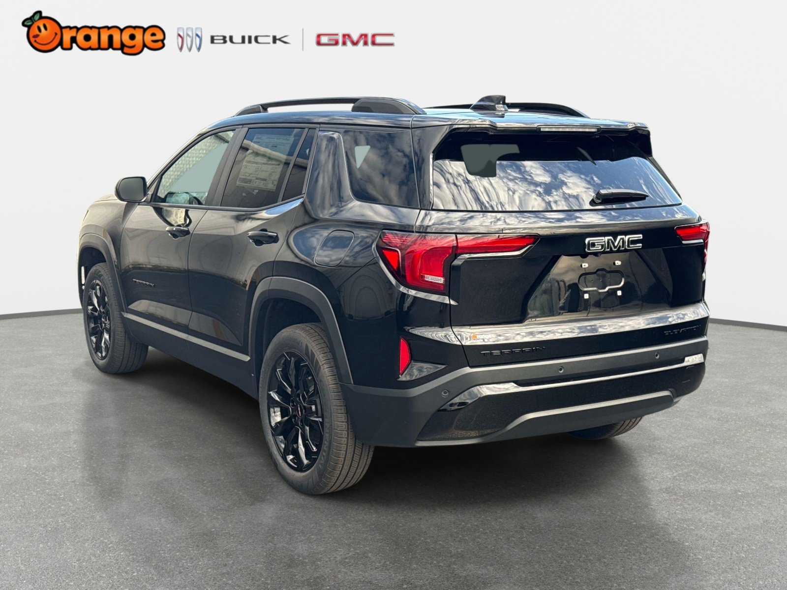 New 2027 GMC Terrain Elevation w/ Black Edition FWD image 6