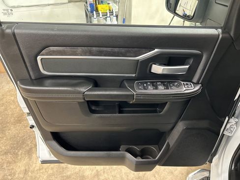 Used 2024 RAM 2500 Big Horn image 12
