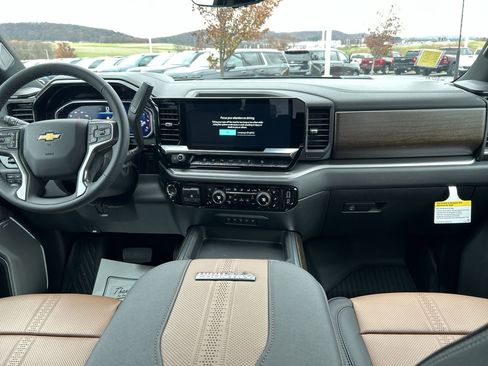 New 2026 Chevrolet Silverado 3500 High Country w/ Technology Package image 18