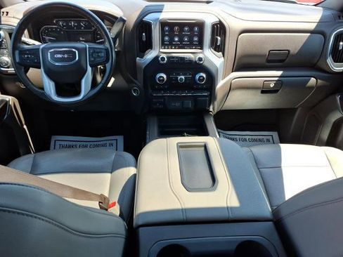 Used 2021 GMC Sierra 1500 SLT w/ SLT Premium Package AWD/4WD image 18