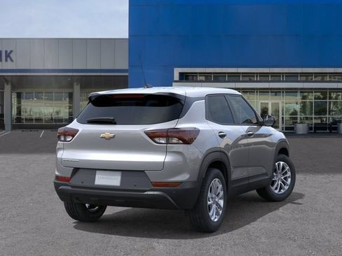 New 2026 Chevrolet TrailBlazer LS w/ LS Convenience Package FWD image 4
