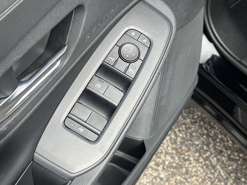 Used 2026 Nissan Sentra SV w/ Floor Mat Package FWD image 14