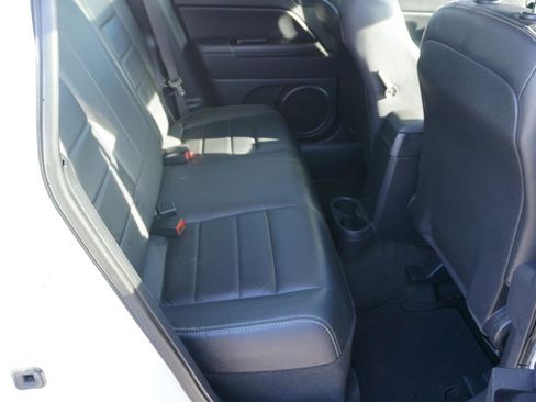 Used 2015 Jeep Patriot 4WD image 17