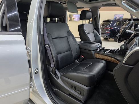 Used 2015 Chevrolet Tahoe LTZ RWD image 21