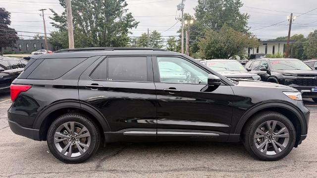 Certified 2023 Ford Explorer XLT w/ Equipment Group 202A AWD/4WD image 9