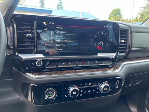 Used 2023 GMC Sierra 1500 Elevation w/ X31 Off-Road Package image 21