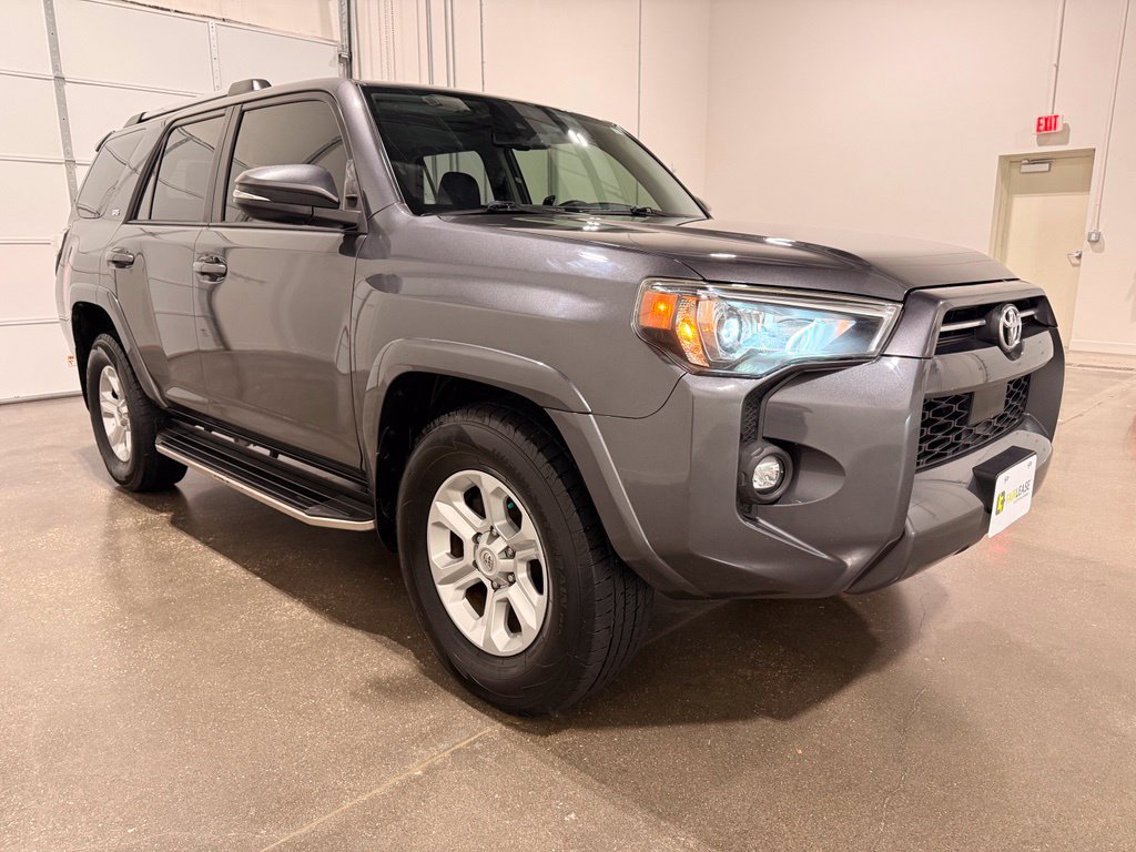 Used 2022 Toyota 4Runner SR5 Premium w/ Moonroof Package RWD image 3