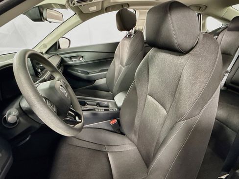 Used 2023 Honda Accord EX image 31