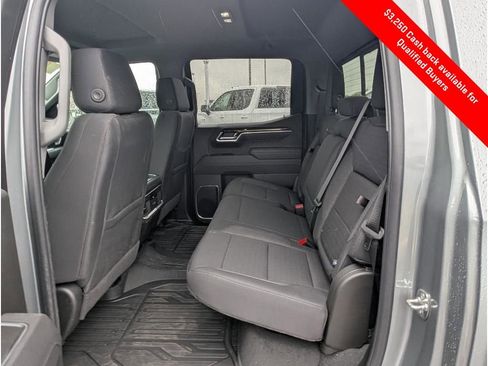 New 2026 GMC Sierra 1500 Elevation image 12