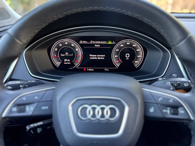 Used 2023 Audi Q5 2.0T Premium Plus w/ Premium Plus Package AWD/4WD image 22