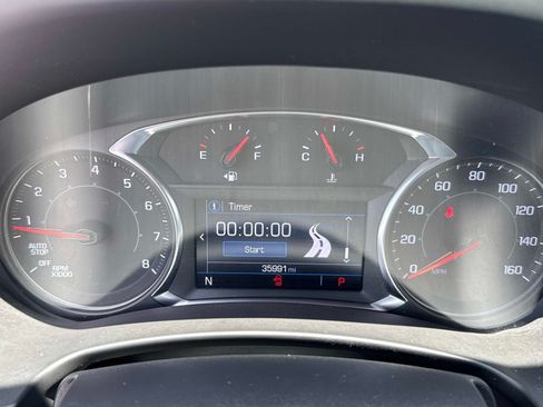 Used 2024 GMC Terrain SLE w/ Driver Convenience Package FWD image 28