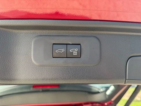 Certified 2024 Toyota Grand Highlander AWD Hybrid image 43