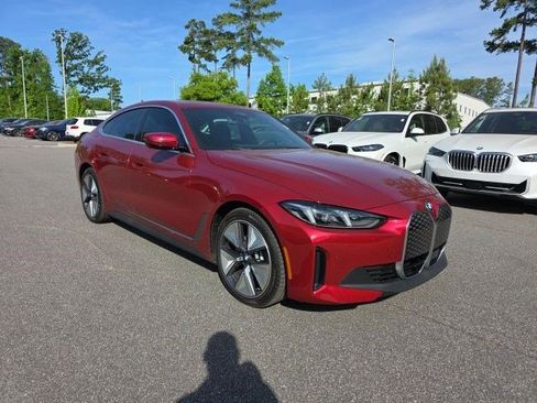 Used 2025 BMW i4 eDrive40 w/ Premium Package image 5