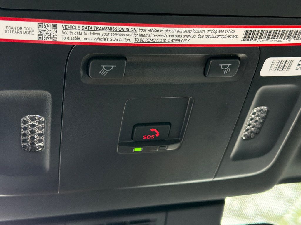 Used 2025 Toyota Camry SE FWD image 29