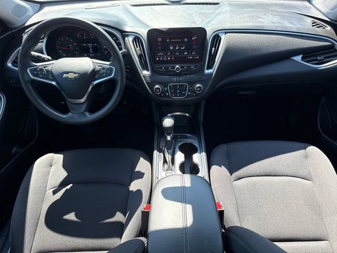 Used 2023 Chevrolet Malibu LT FWD image 11