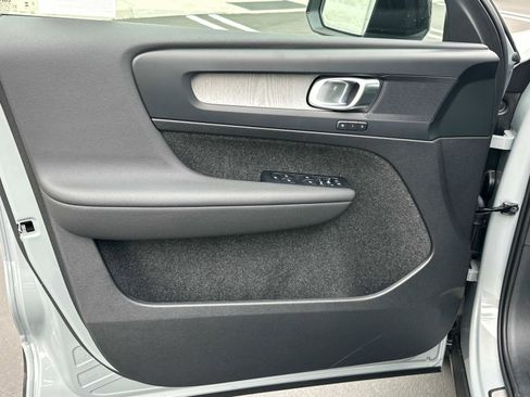 New 2026 Volvo XC40 B5 Plus w/ Protection Package Premier image 11