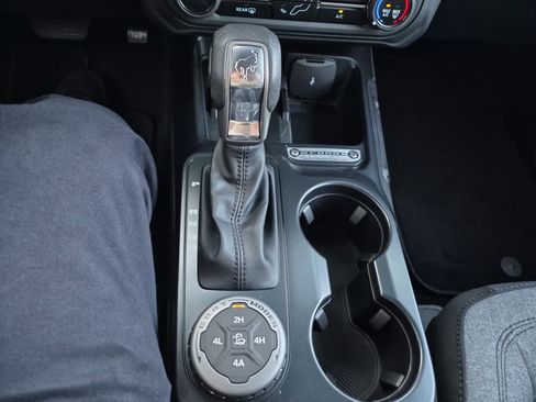 New 2025 Ford Bronco 4-Door w/ Sasquatch Package image 30