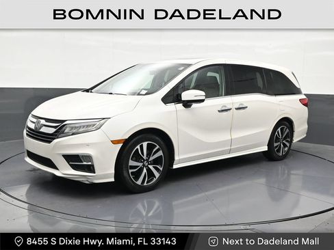 Used 2018 Honda Odyssey Elite image 1