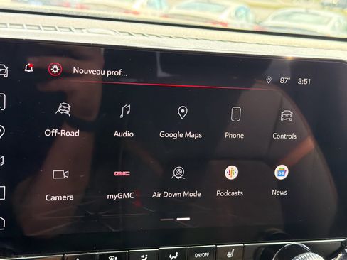 Certified 2024 GMC Canyon AT4 AWD/4WD image 11