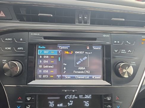 Used 2018 Toyota Avalon XLE image 23