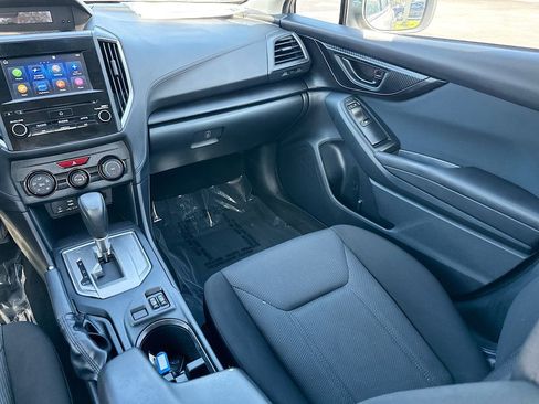 Used 2020 Subaru Impreza 2.0i Premium image 23