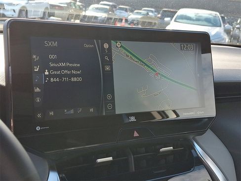 Used 2021 Toyota Venza Limited w/ Carpet Mat Package (TMS) image 19