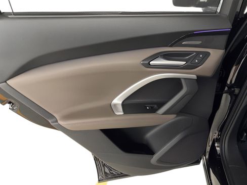 New 2025 Audi Q5 Premium Plus image 17