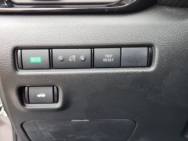 Certified 2024 Nissan Sentra SV w/ SV Premium Package FWD image 24