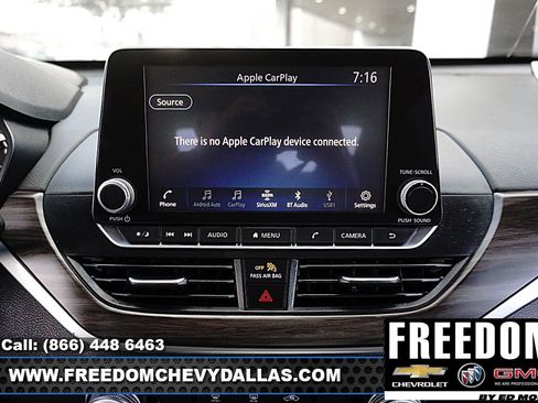 Used 2025 Nissan Altima 2.5 SV image 16