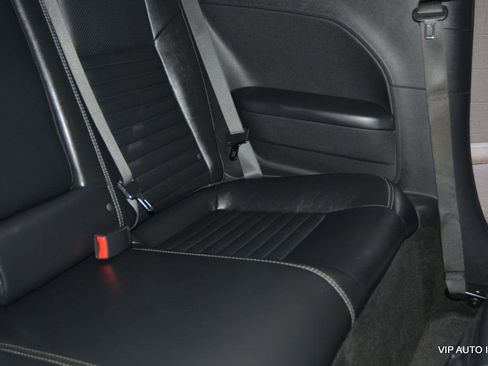 Used 2009 Dodge Challenger R/T image 21