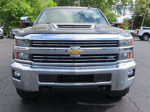 Used 2019 Chevrolet Silverado 3500 LTZ w/ Duramax Plus Package AWD/4WD image 9