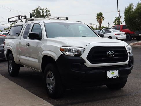 Used 2021 Toyota Tacoma SR image 18
