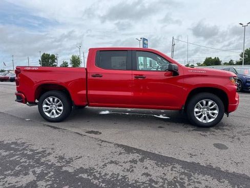 Certified 2025 Chevrolet Silverado 1500 Custom image 32