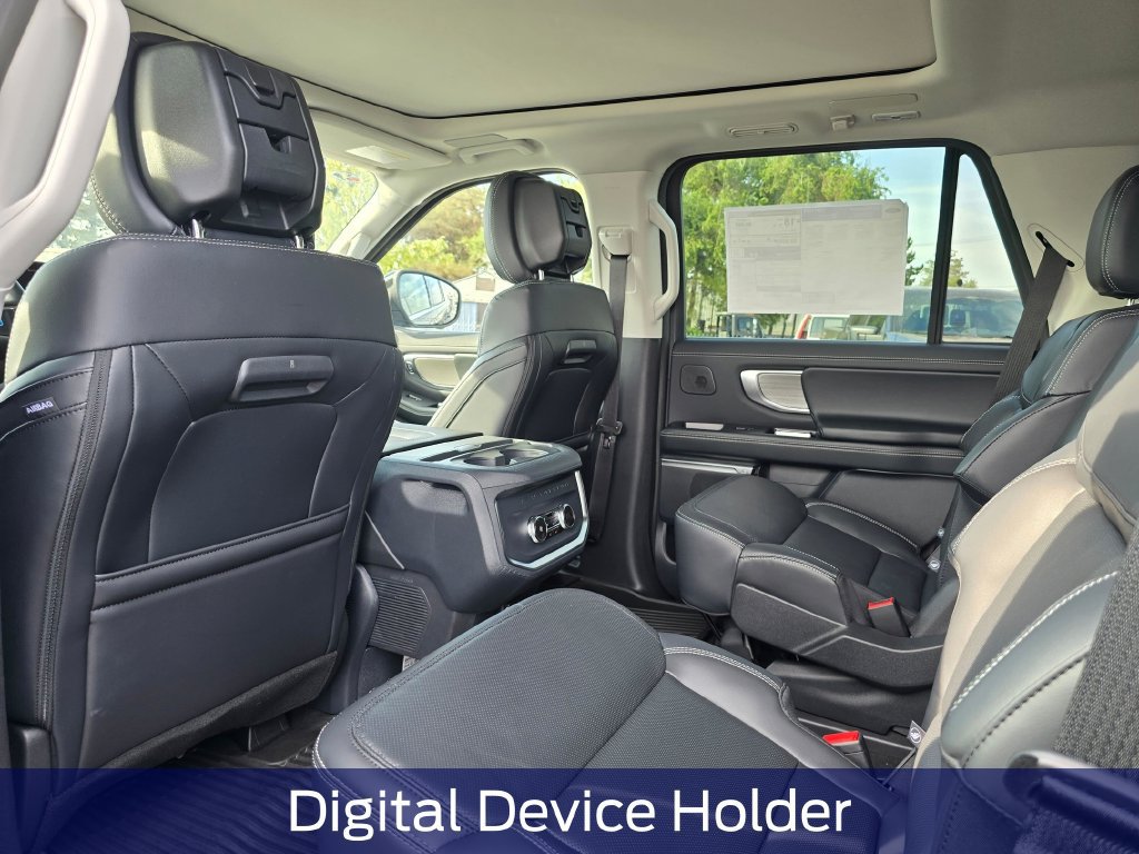 New 2027 Ford Expedition Platinum w/ Driver's Package AWD/4WD image 13