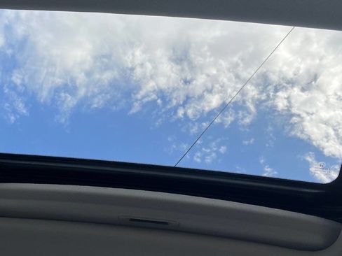 Used 2016 Honda Accord EX-L image 26