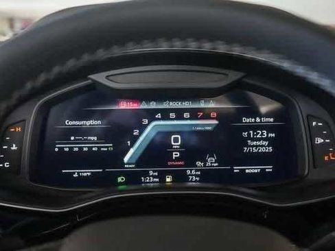 New 2025 Audi SQ7 Premium Plus image 36