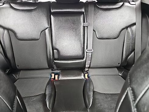 Certified 2022 Jeep Compass Latitude w/ Convenience Group image 31