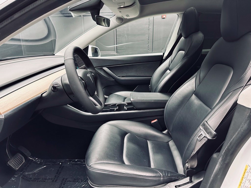 Used 2021 Tesla Model Y Long Range AWD/4WD image 19