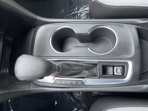 Used 2024 Chevrolet Equinox LS w/ Midnight Edition FWD image 22