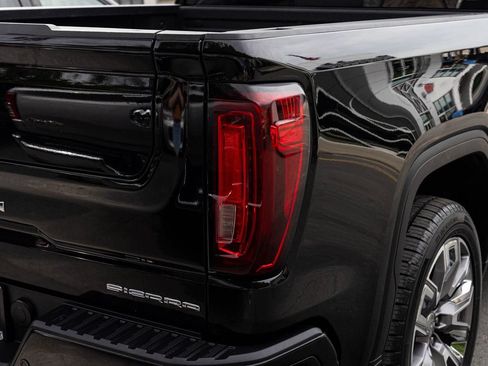 Used 2023 GMC Sierra 1500 Denali w/ Denali Reserve Package AWD/4WD image 41